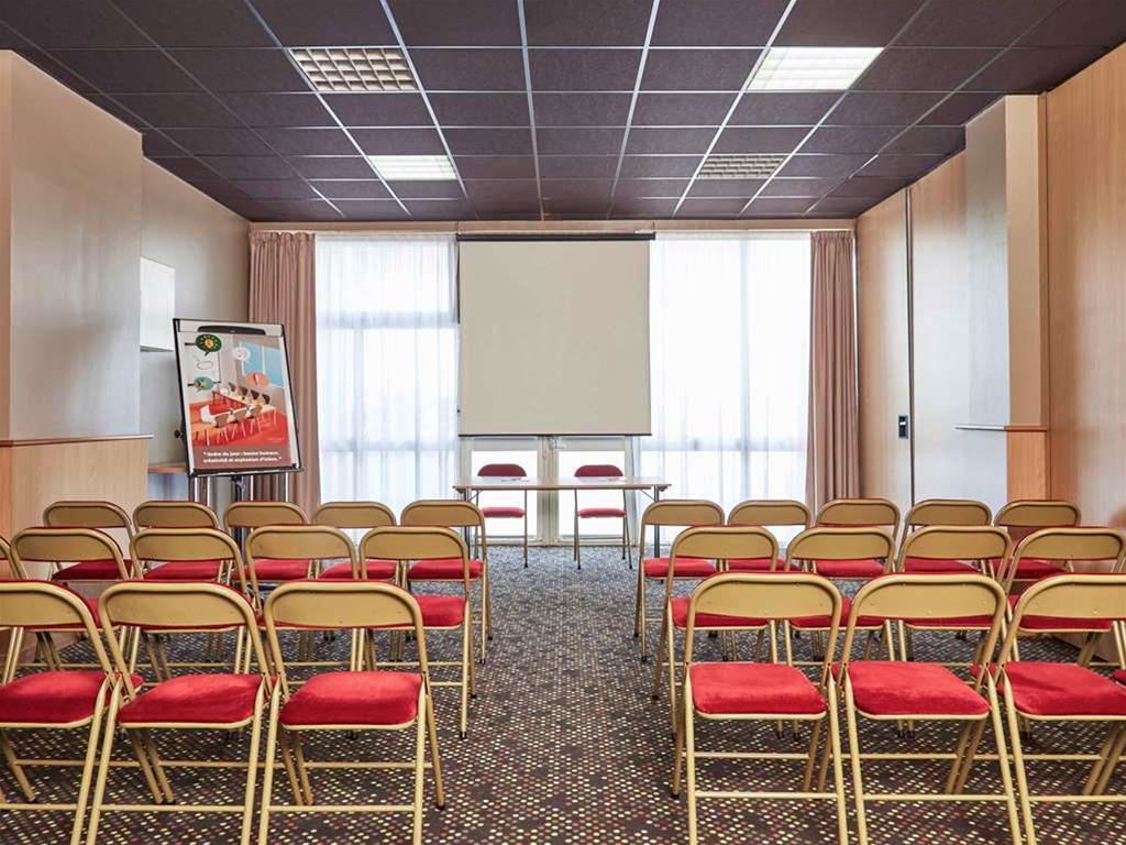Отель Ibis Styles Toulon Centre Port Экстерьер фото