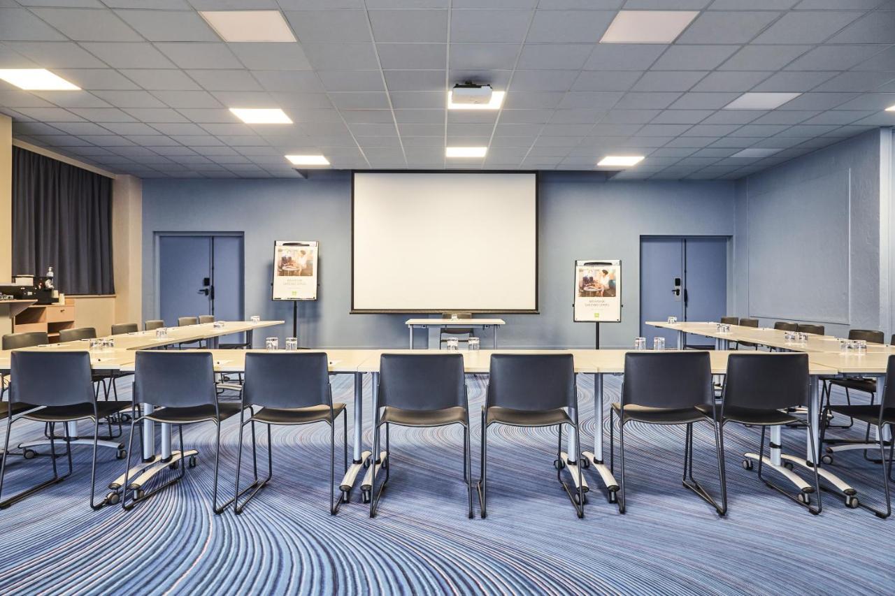 Отель Ibis Styles Toulon Centre Port Экстерьер фото