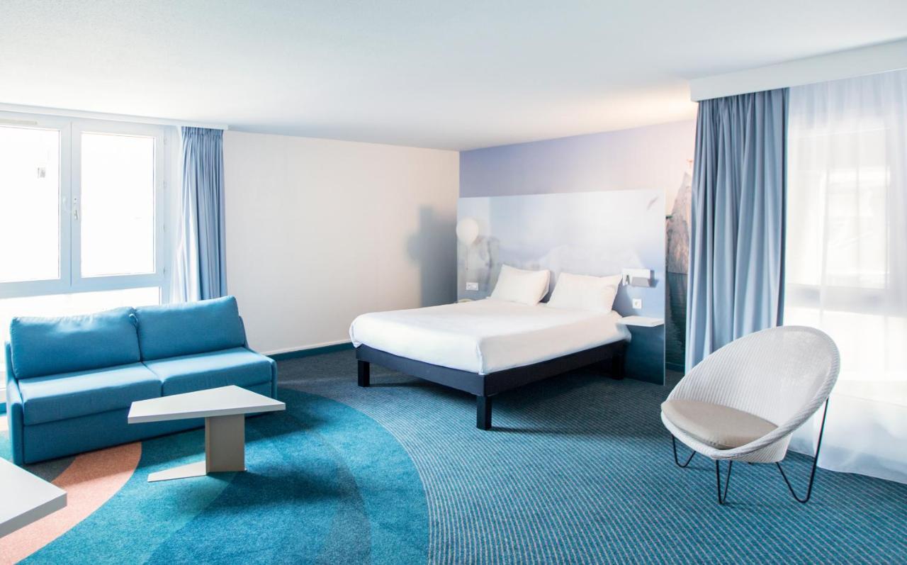 Отель Ibis Styles Toulon Centre Port Экстерьер фото