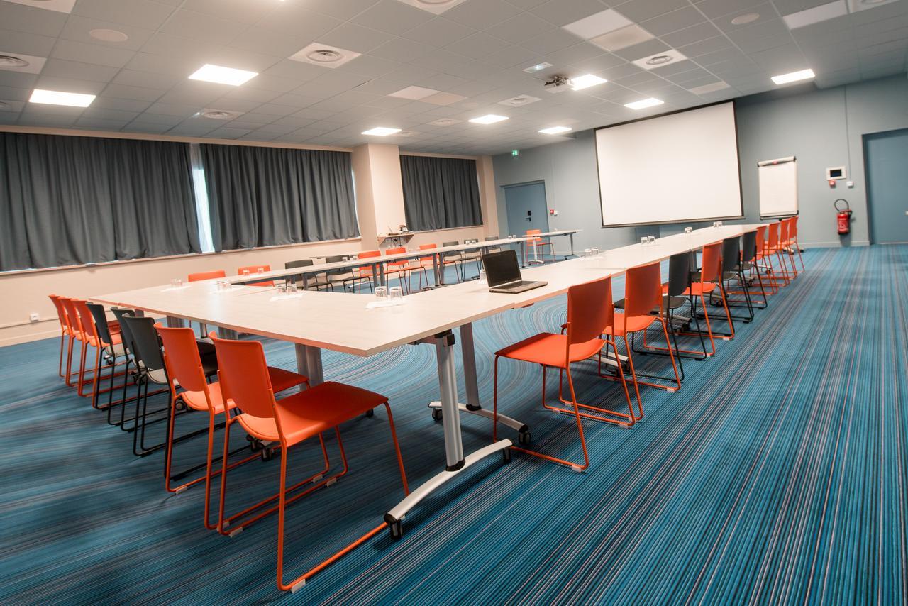 Отель Ibis Styles Toulon Centre Port Экстерьер фото